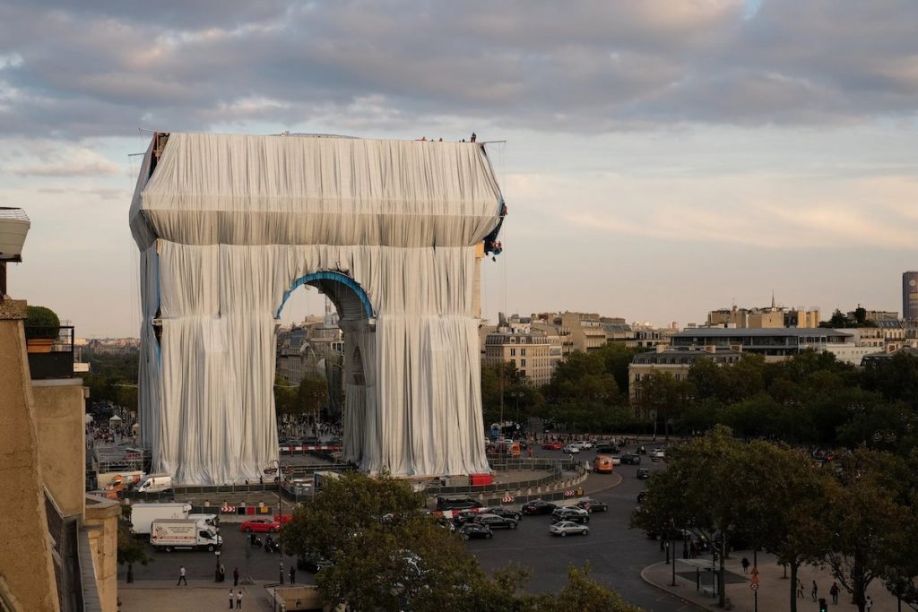 L’Arc de Triomphe Wrapped