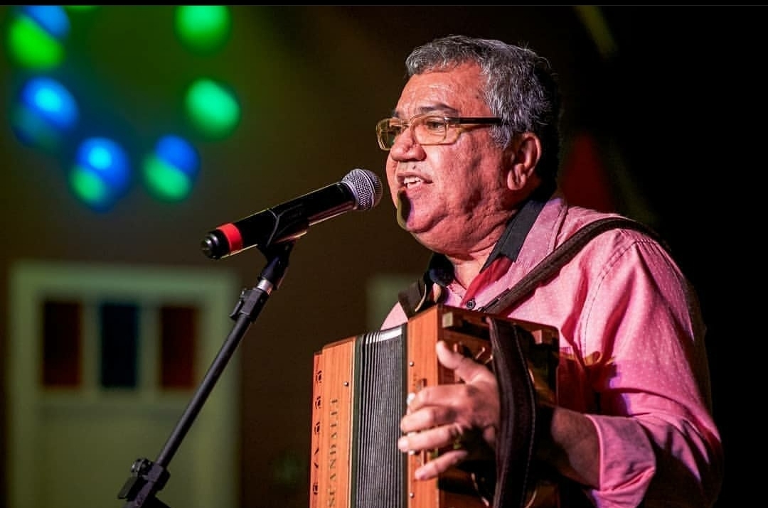 Luizinho Calixto no Sábadinho Bom