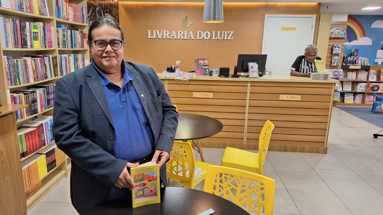 Lançamento do livro “Poemas Completos”