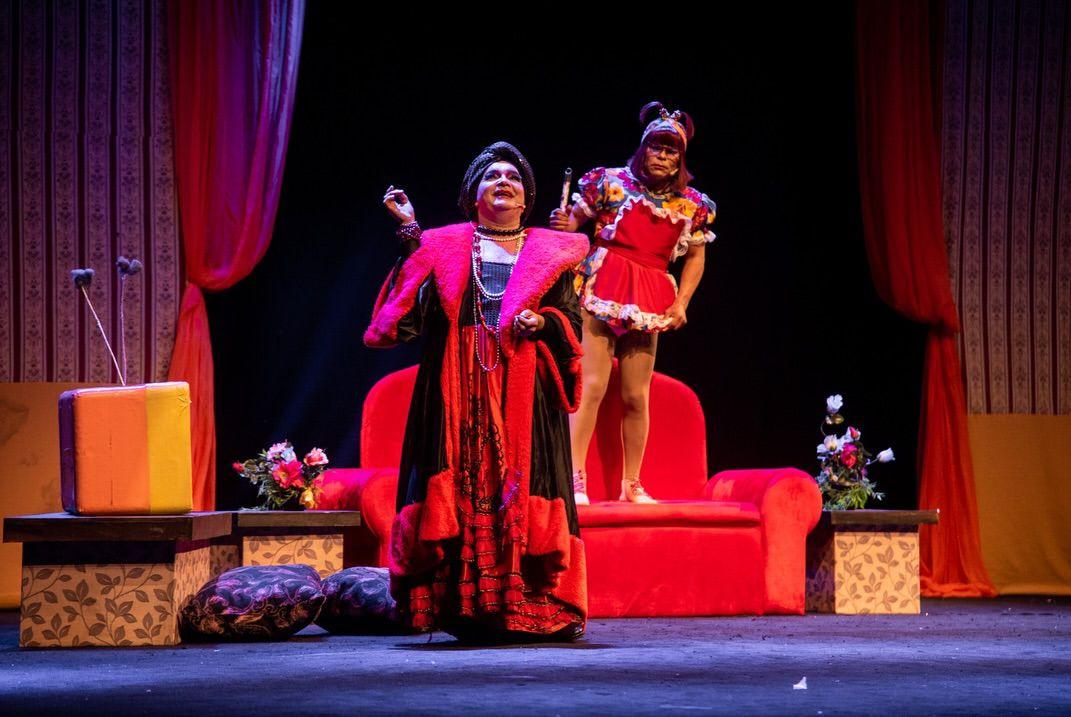 Sábado no Teatro Paulo Pontes