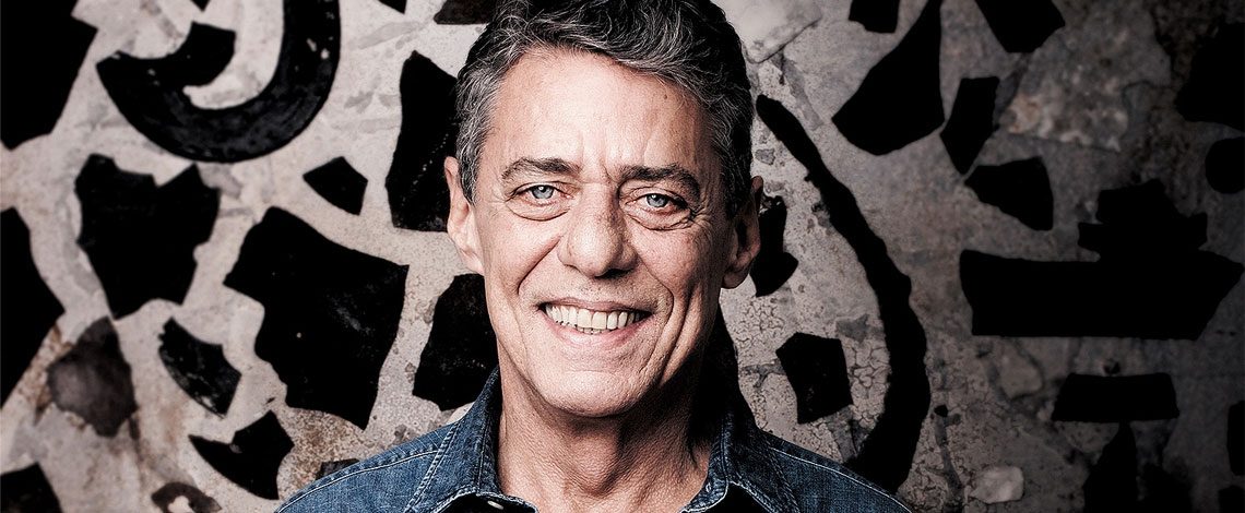 Chico Buarque faz show extra em João Pessoa