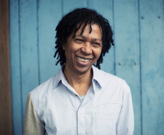 Djavan no Classic Hall