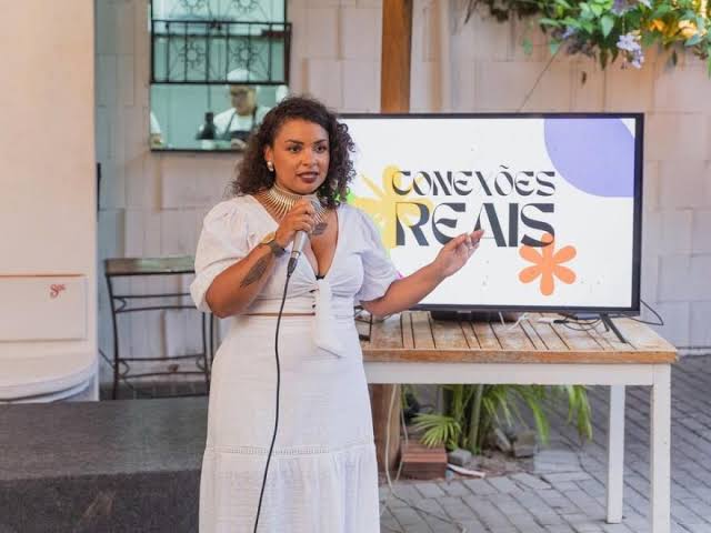 Lançamento de “Conexões Reais”